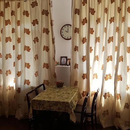 Абазинская 35 Sukhumi Luaran gambar