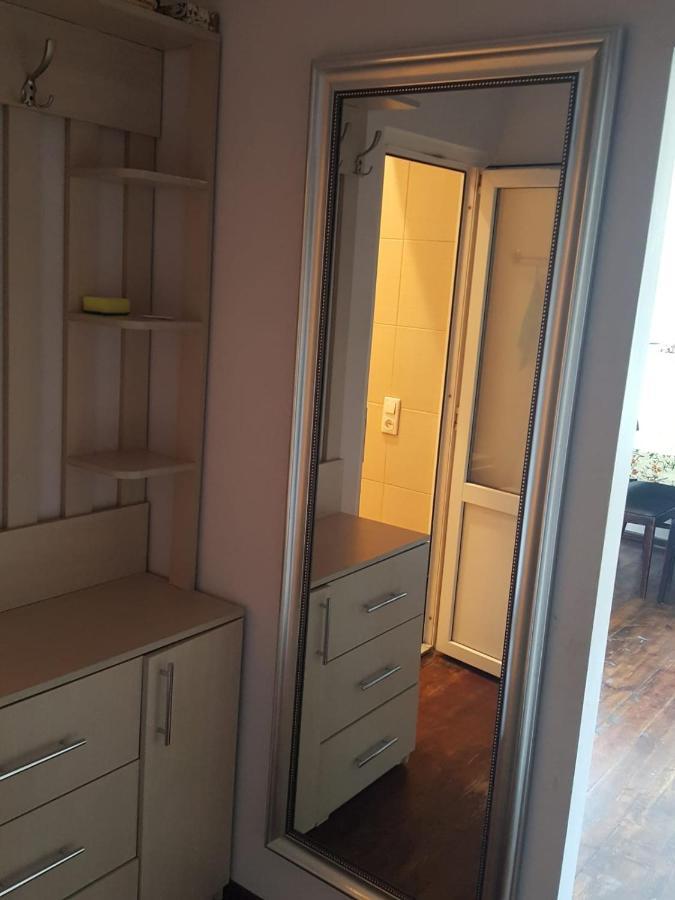 Абазинская 35 Sukhumi Luaran gambar